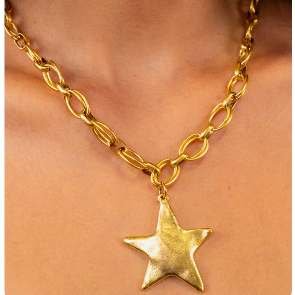 Gold Star Pendant Necklace, sold by Bracha, NWOT